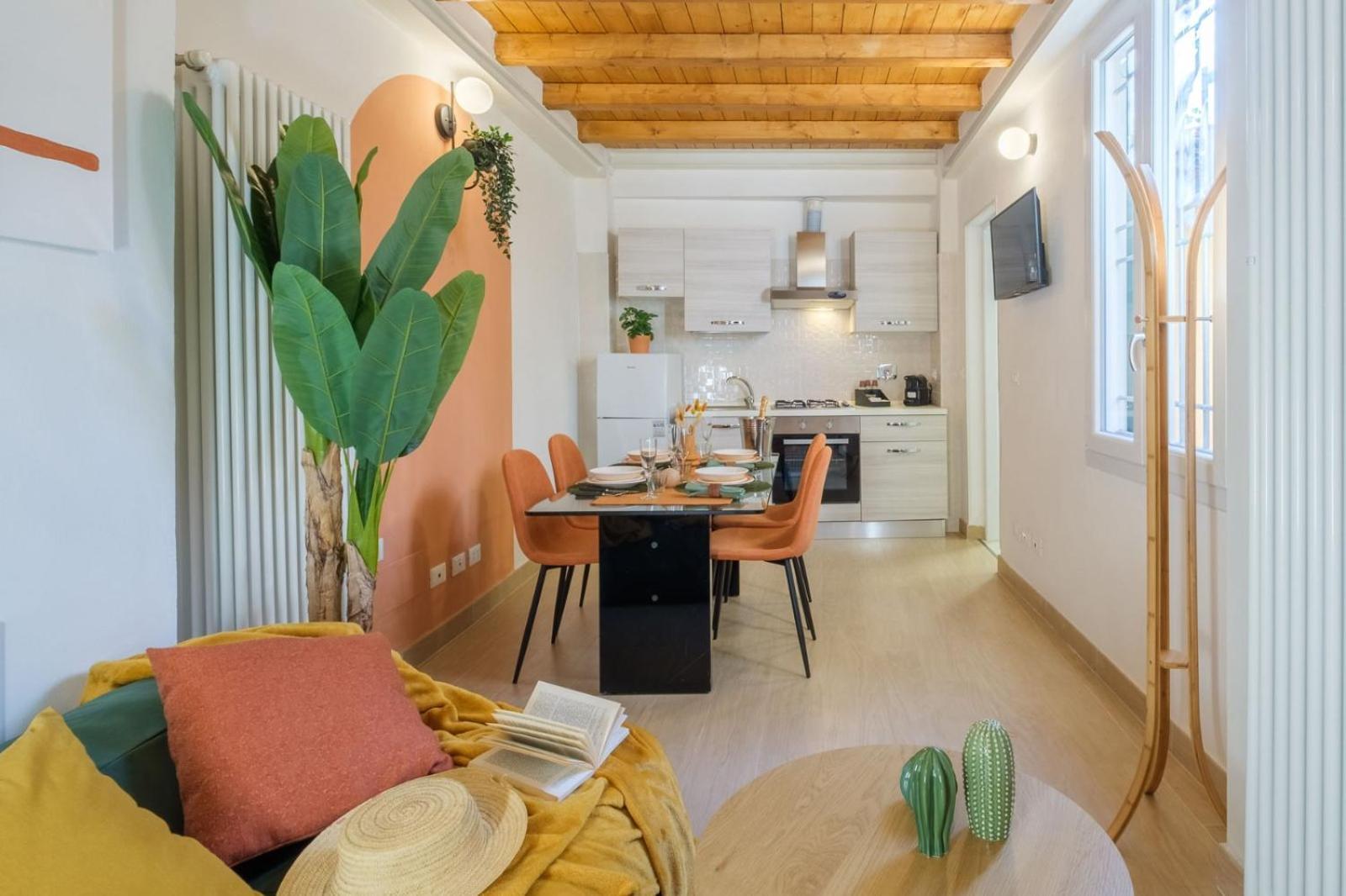 Piazza Maggiore - Il Sentiero Apartment With Private Garden Болонья Экстерьер фото